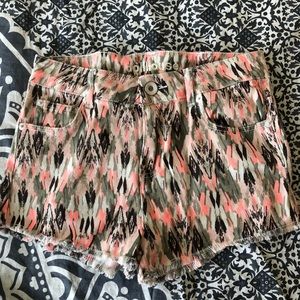 Dollhouse High Waisted Shorts